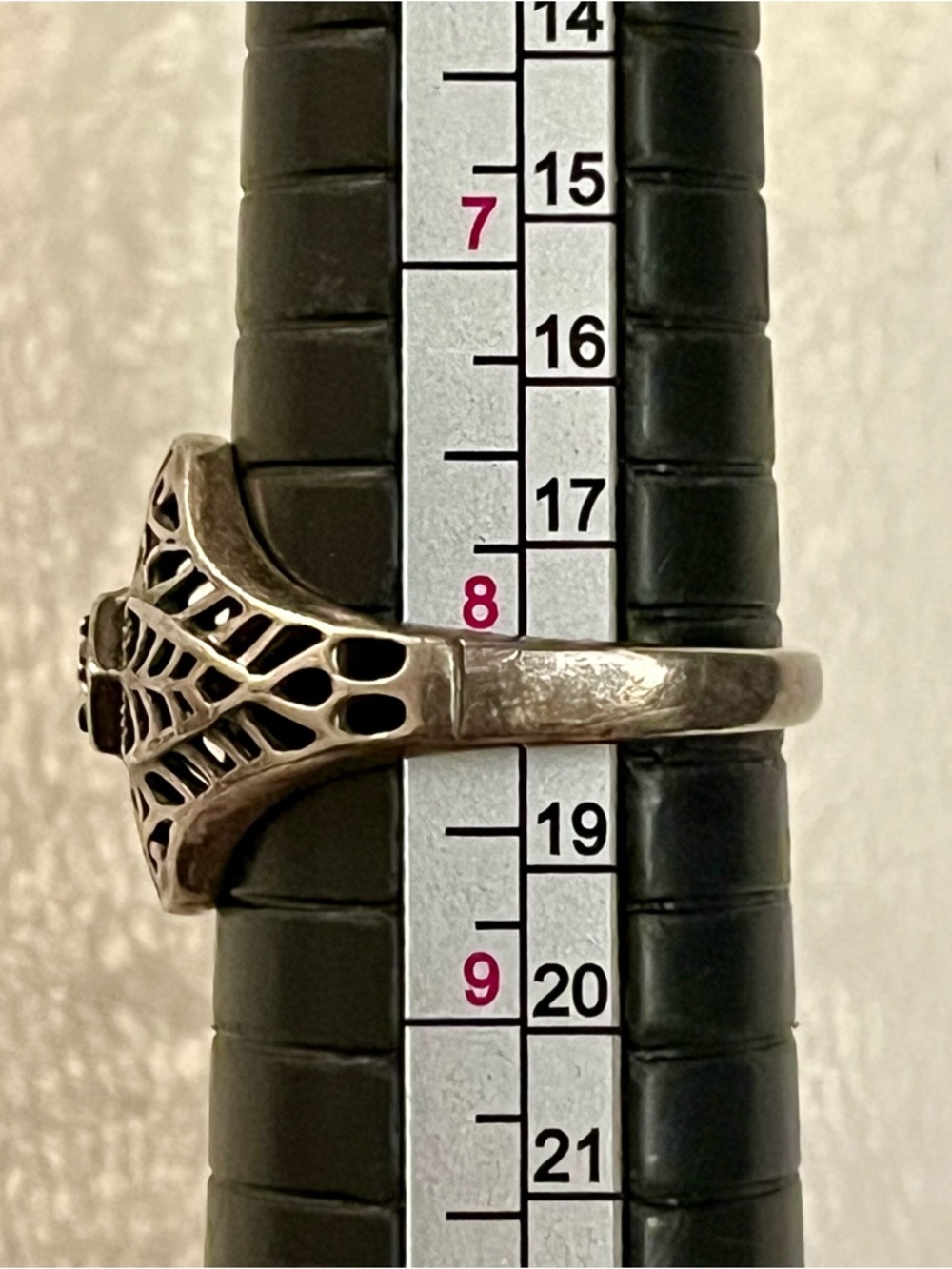 Vintage Sterling Solver Avon Filigree CZ Ring Sz 8 - Picture 2 of 8